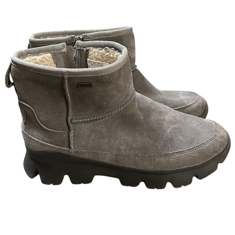 Ugg Palomar gray suede waterproof sneaker bootie - Picture 2 of 10